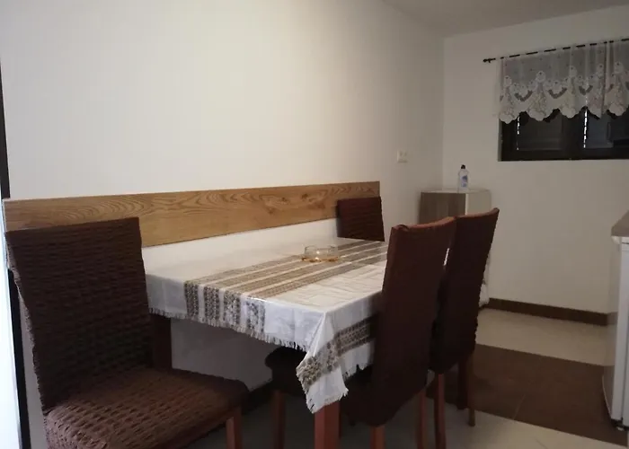 Cvita דירה טקון